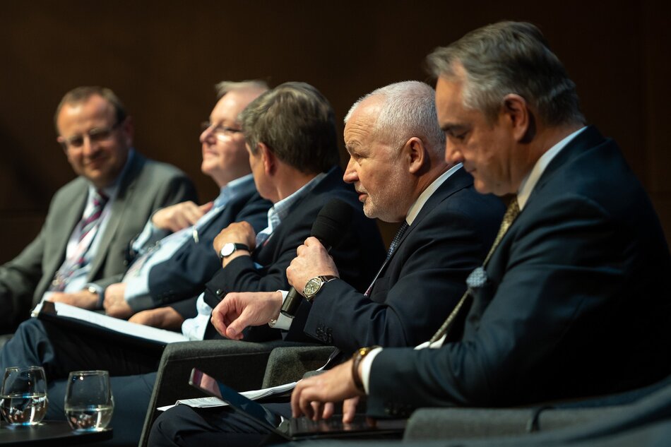 62092890_10155986372701191_6020371768949080064_o