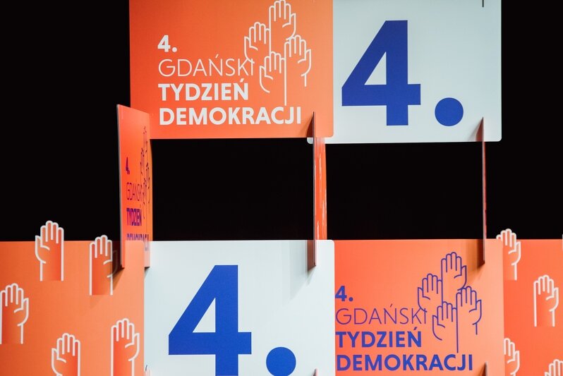 Logo 4. Gdańskiego Tygodnia Demokracji