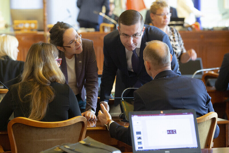 Radni m.in. Koalicji Obywatelskiej przyjęli w czwartek, 26 września, Apel w sprawie wystąpienia do Prezydent Miasta Gdańska o podjęcie działań w kierunku organizacji przez Miasto Gdańsk w 2020 roku obchodów 40 rocznicy podpisania Porozumień Sierpniowych i 50 rocznicy Grudnia’70