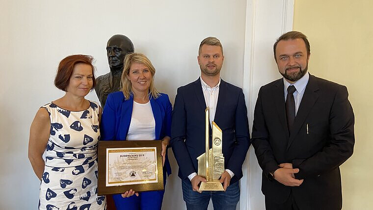Od lewej: Renata Wiśniowska - Dyrektor ds. inwestycji, Agnieszka Trykosko - Specjalista ds. administrowania nieruchomościami, Maciej Hirsz - Kierownik działu inwestycji, Ryszard Gajewski - Prezes Zarządu Gdańskie Wody sp. z o.o. 