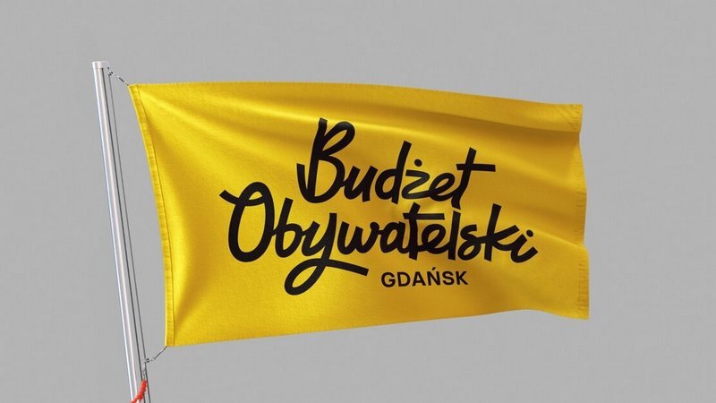 żółta flaga z napisem: budżet obywatelski