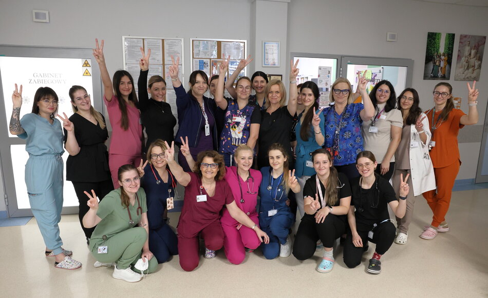 zespół medyczny na oddziale 