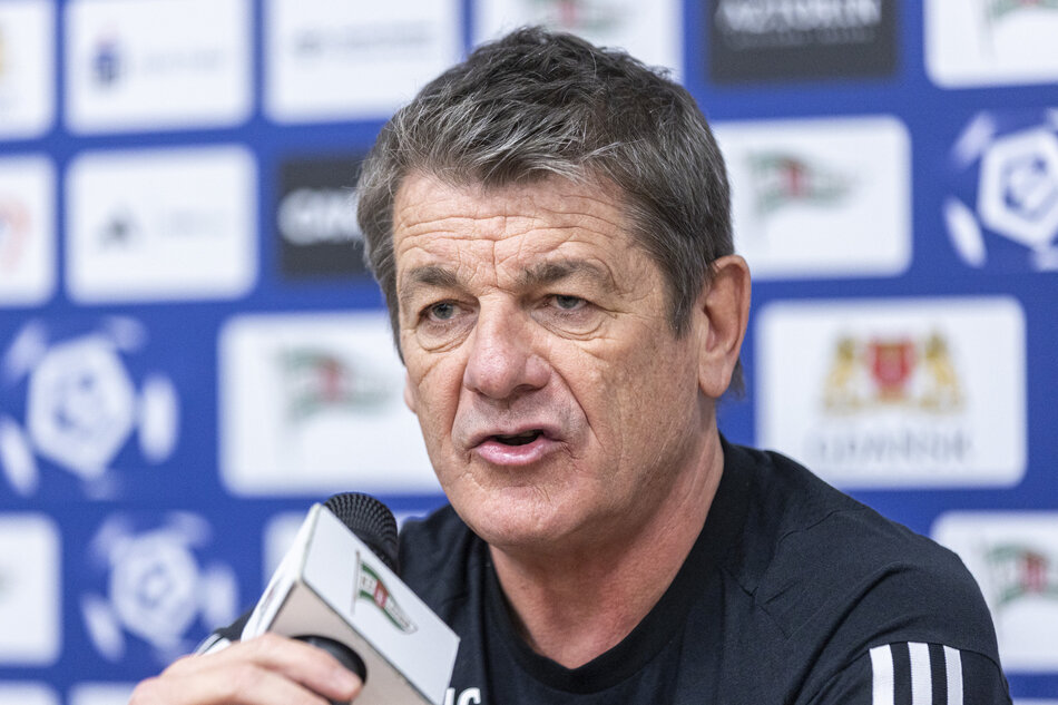 gcm-download-1920-20250130-john-carver-briefing-006-682c2990944c5