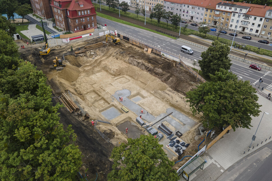 gcm-download-2500-2025-08-05-budowa-basenu-wrzeszcz-002-68923a111793f.JPG