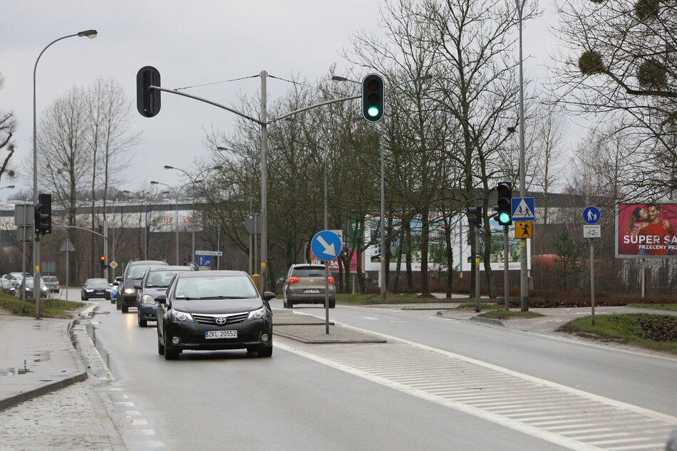 Kartuska na odcinku od ul. Otomińskiej do skrzyżowania z ul.Nowatorów