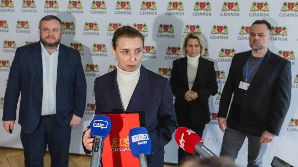 gcm-download-2500-20251201-kontrole-szkol-3.4c3a1e14