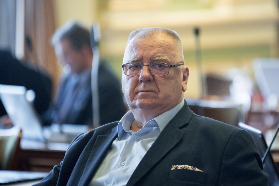 Zdjęcie mężczyzny w wieku lat ponad 70