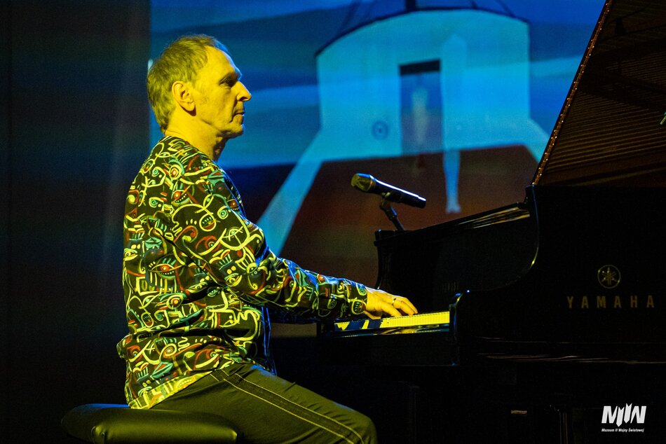 615477961_869582035689385_7535104506742642190_n