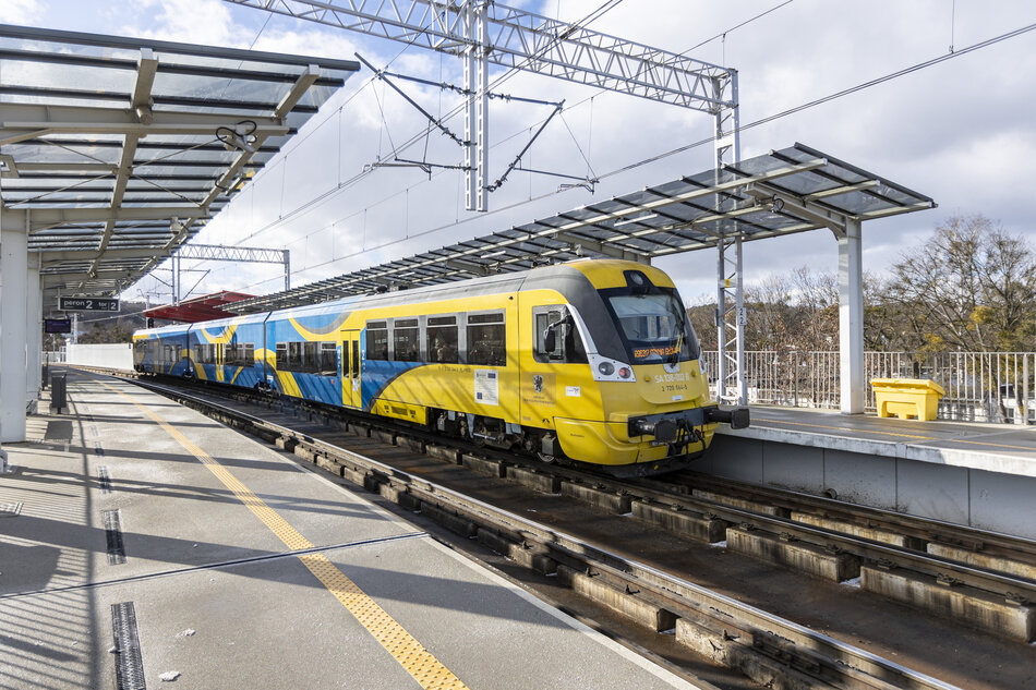 gcm-download-1920-20250214-pkm-strzyza-002.c7bb7f47