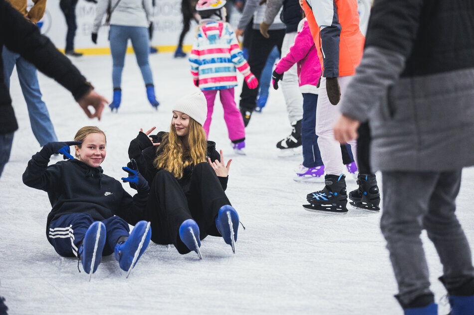 Pierwsza niedziela sezonu 2022/23 na gdańskim lodowisku