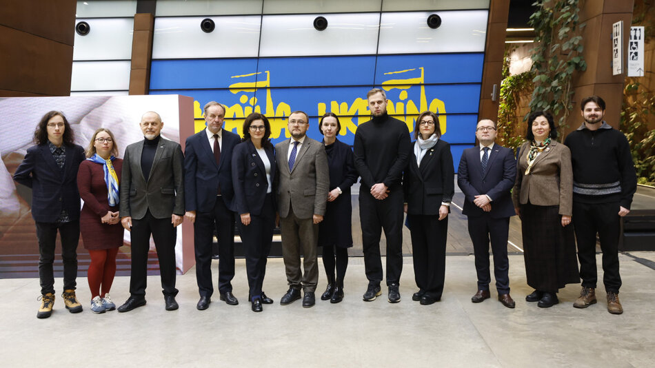 Konferencja-prasowa-w-ECS