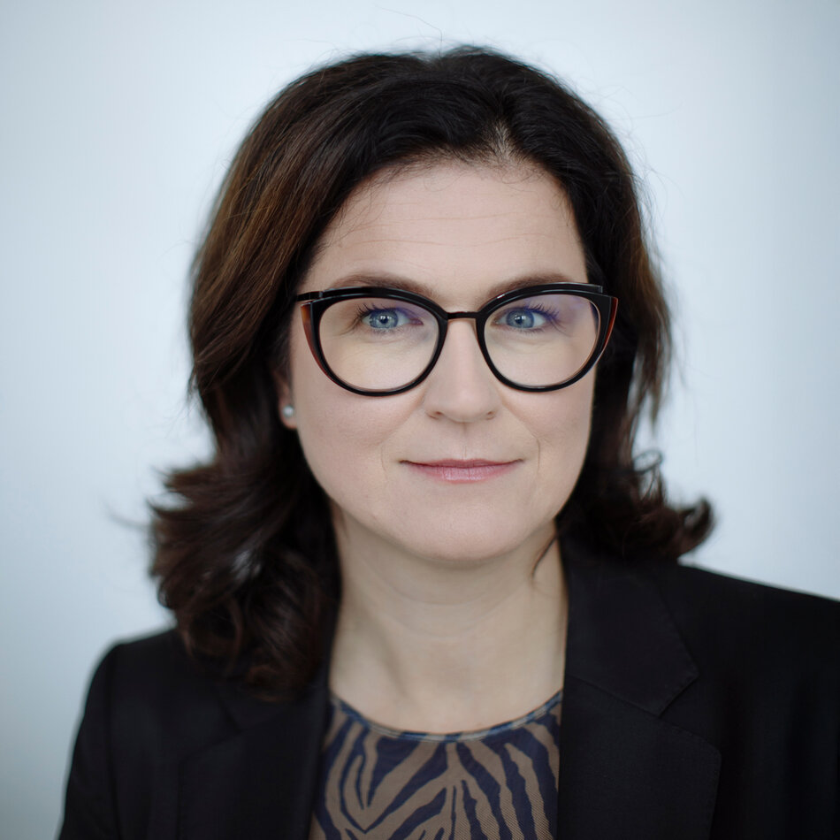 gcm-download-1920-ReD_Pani_Prezydent_6150