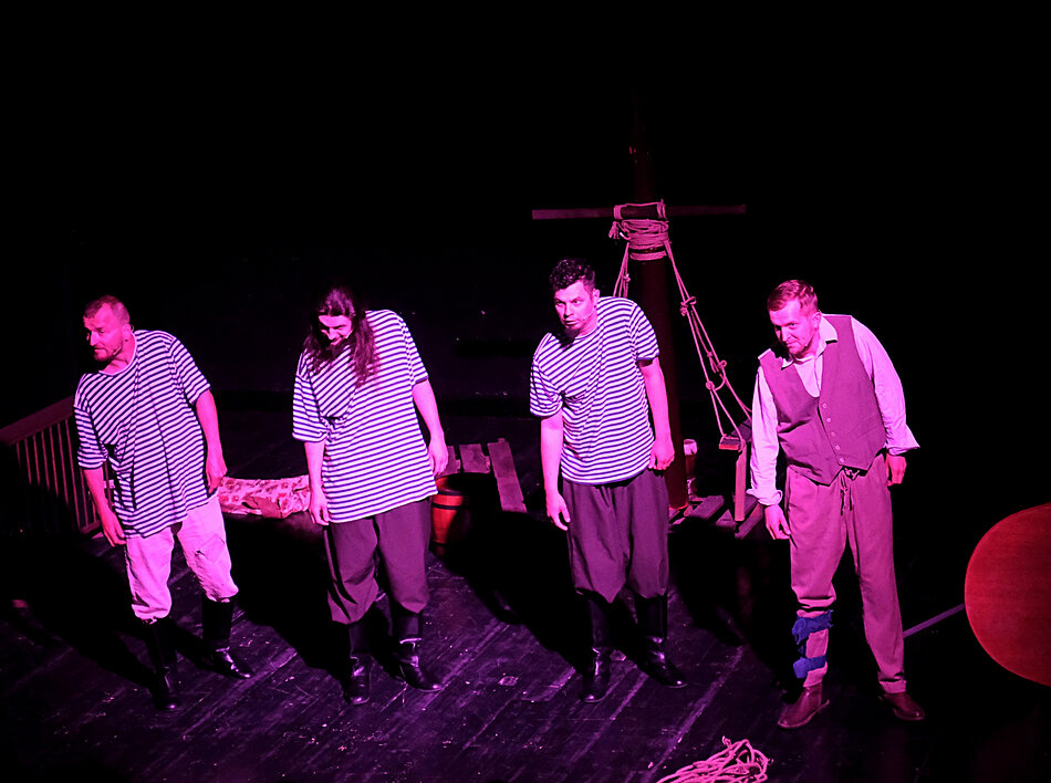 Moby Dick po kaszubsku został 8 czerwca wystawiony na deskach sceny Stara Apteka w Teatrze Wybrzeże 