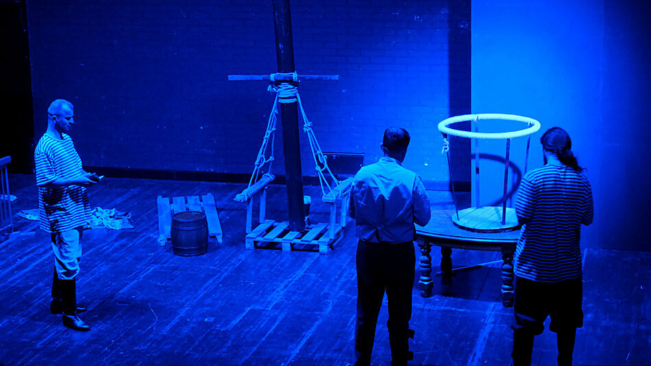 Moby-Dick-po-kaszubsku-na-deskach-sceny-Stara-Apteka-w-Teatrze-Wybrzeze