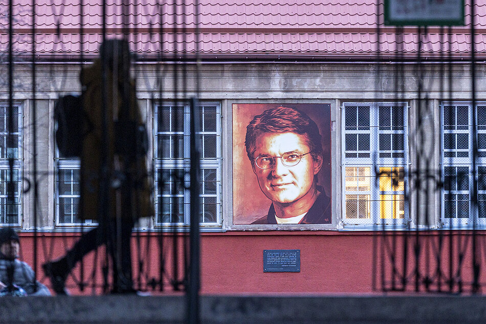 Mural upamiętniający Krzysztofa Kolbergera