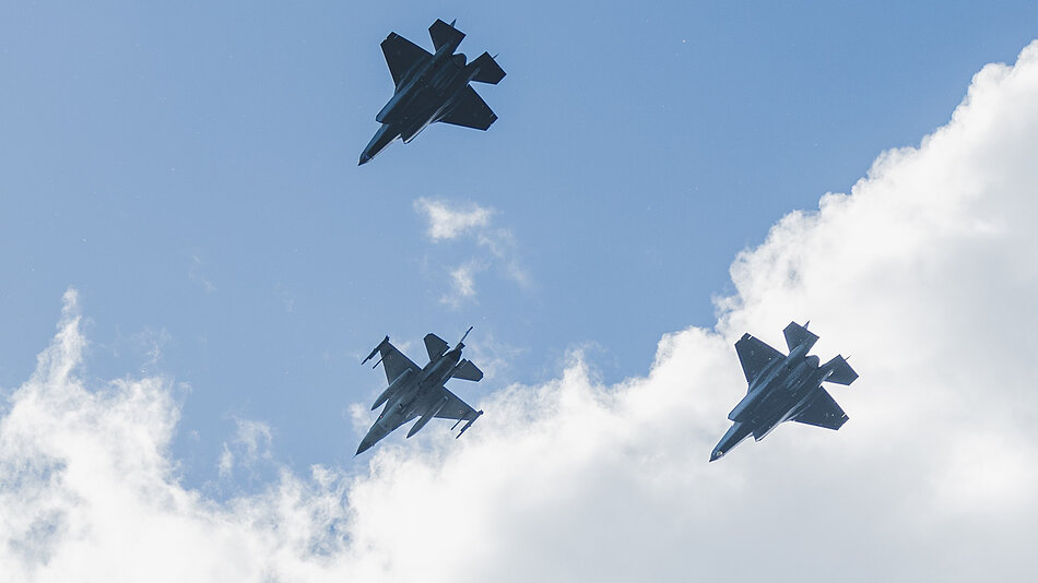 F35ok