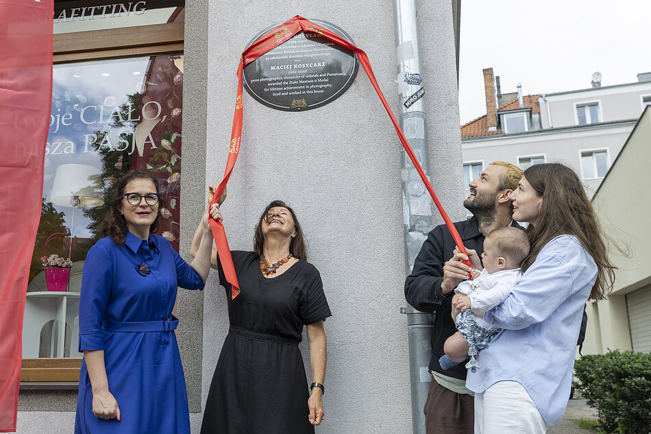 Odsłonięcie tablicy upamiętniającej Macieja Kosycarza