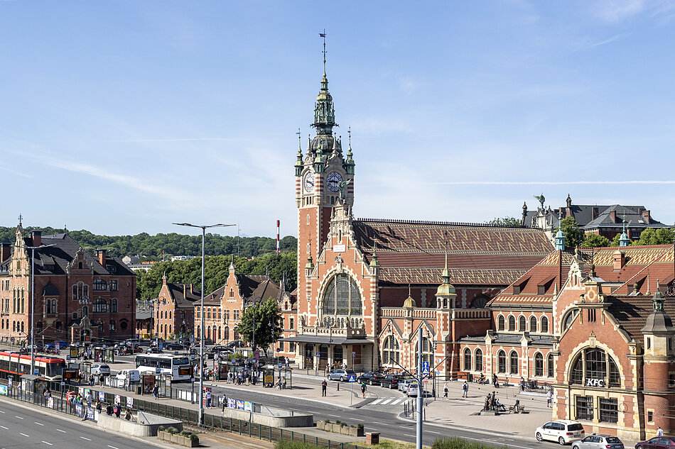 budynki dworca PKP Gdańsk Główny 