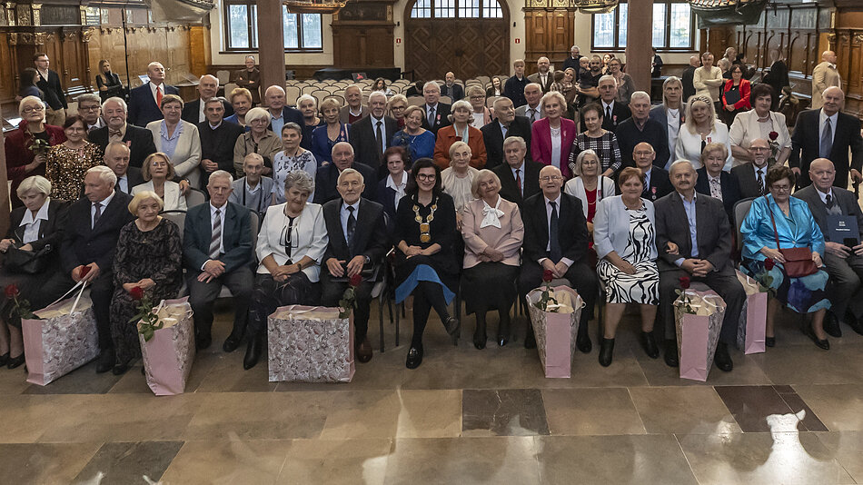 Jubileusze26pazdzDwórArtusa