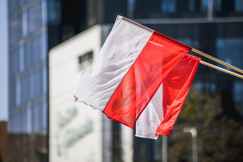 11 listopada Gdańsk przyozdobiony będzie ponad 2100 flagami w barwach narodowych