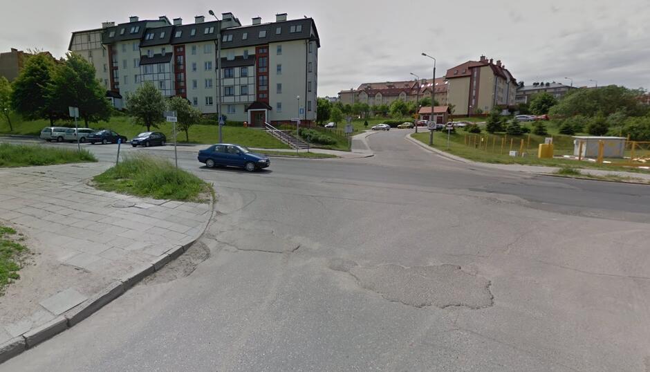Skrzyżowanie ulic Platynowej, Kadmowej i Rumla