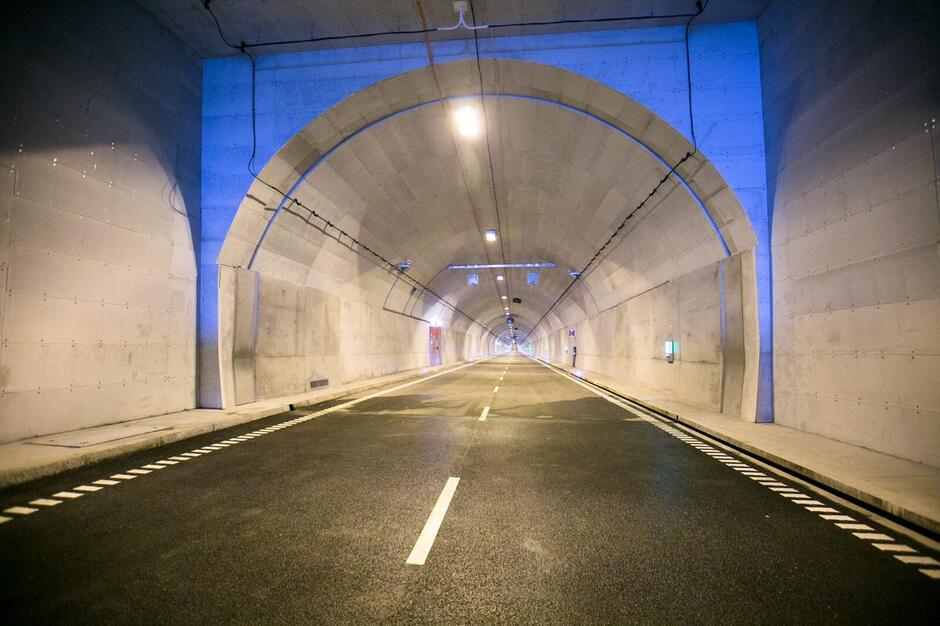 W nocy z 21 na 22 maja w obu rurach tunelu wykonywane będą prace serwisowe