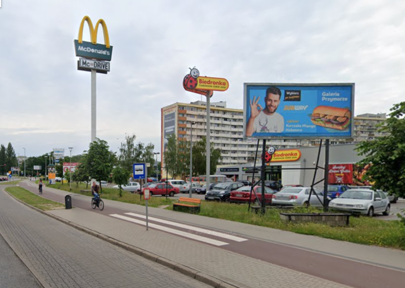 Chłopska 14 (z Google) PRZED