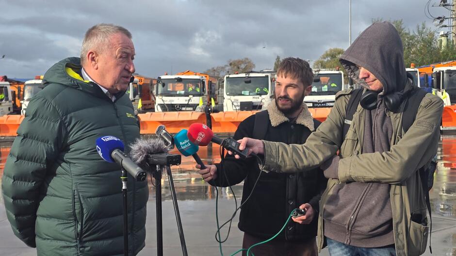 WhatsApp Image 2025-10-28 at 10.53.10 (1)