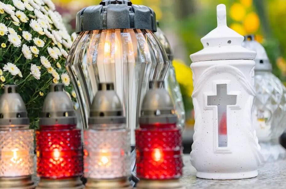 Cmentarz-identyfikatory_Dominik_Paszliński